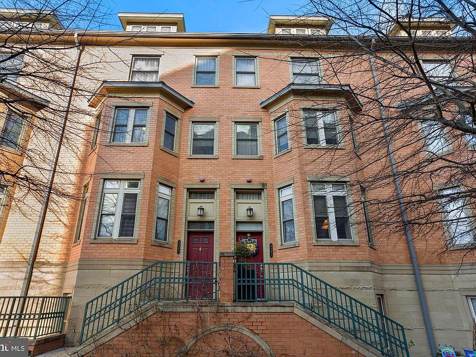 1st image of 2243 Fairfax Dr #4