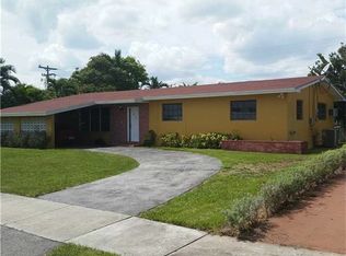 9845 SW 15th St, Miami, FL 33174