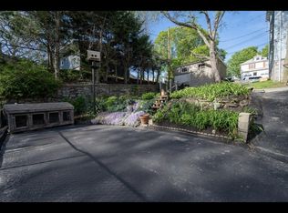 19 5th Ave #3, Worcester, MA 01607