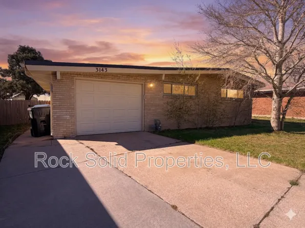 3143 Green Valley Rd, Cheyenne, WY 82001