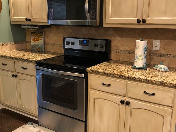 Fairly new microwave / range