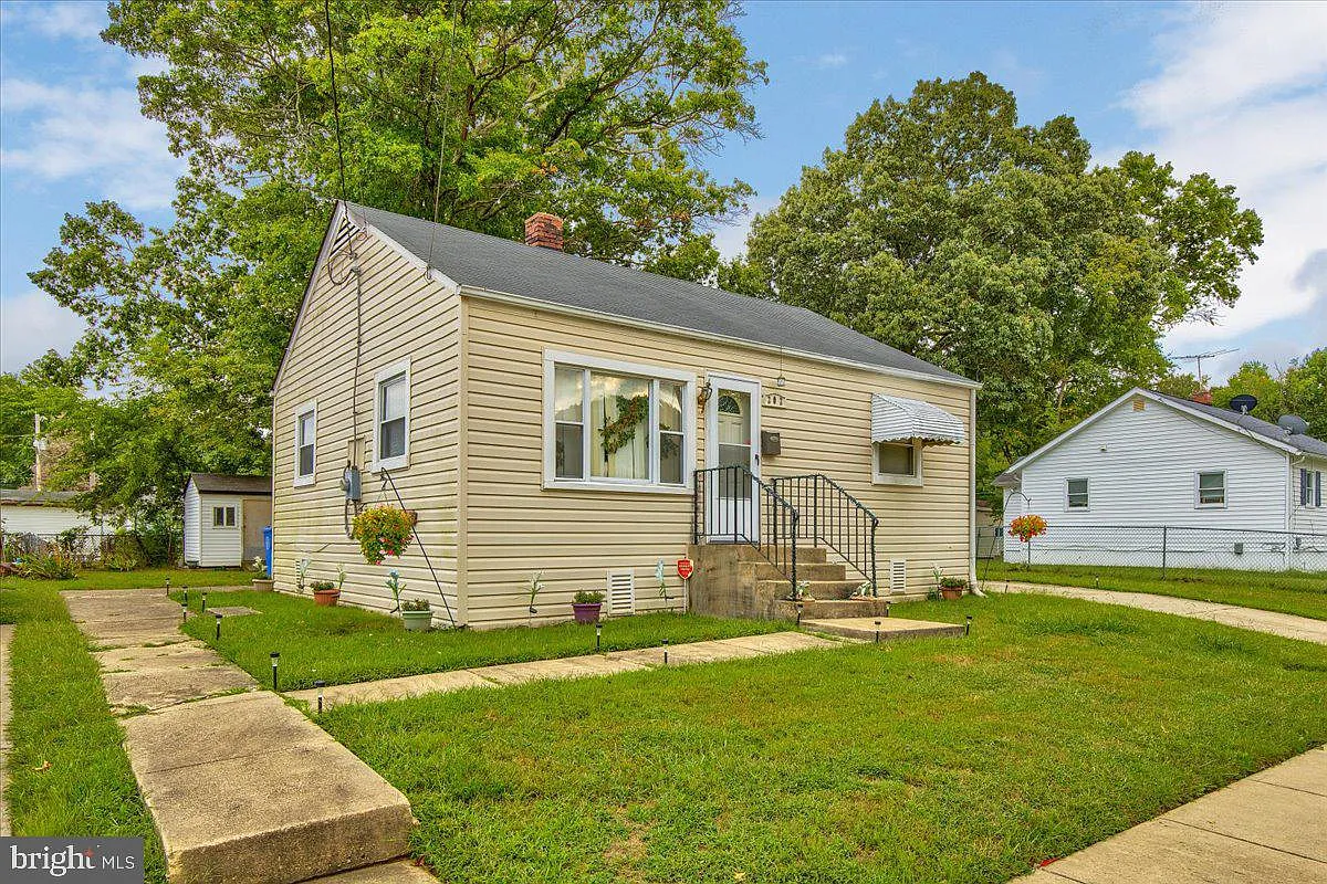 202 Ellerbe Dr photo 1
