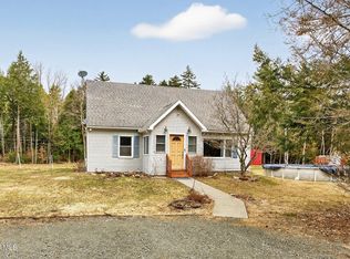 677 Fifty Six Rd, Petersburg, NY 12138