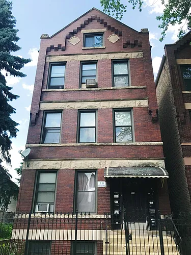 918 W 31st Pl #2 Photo 1 918 W 31st Pl #2 Photo 1