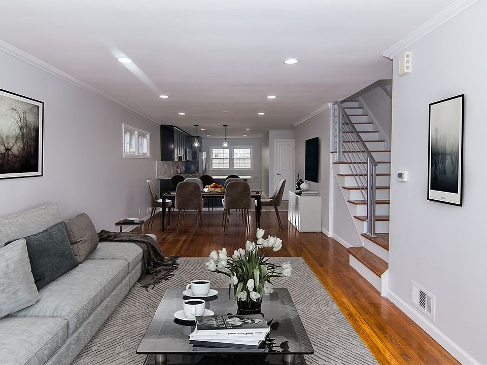 1st image of 752 Avenue C
