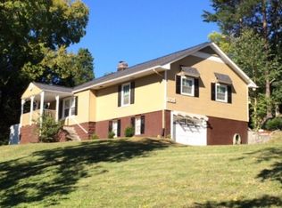 1725 Dutch Valley Dr, Knoxville, TN 37918