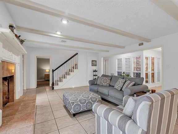 3rd image of 24102 Northcrest Dr