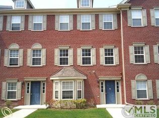 10862 Pardee Rd, Taylor, MI 48180