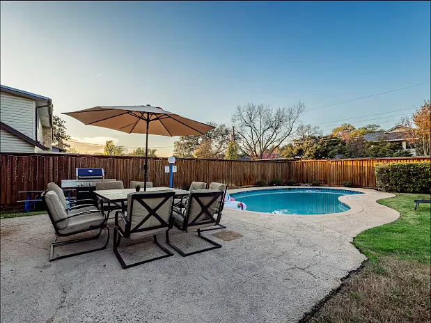 7841 El Pensador Dr — Photo 7