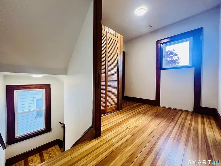 85 Pine St #85 — Photo 12