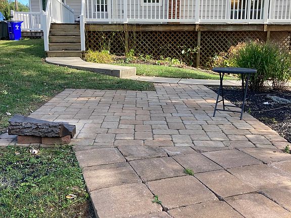 patio for relaxing and enjoying the nights by the fire pit