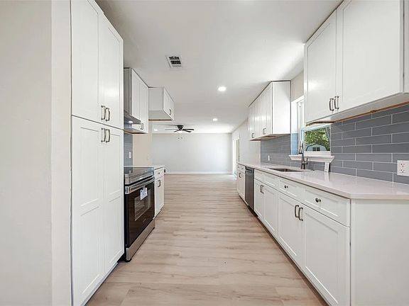 5th image of 4409 Steven St