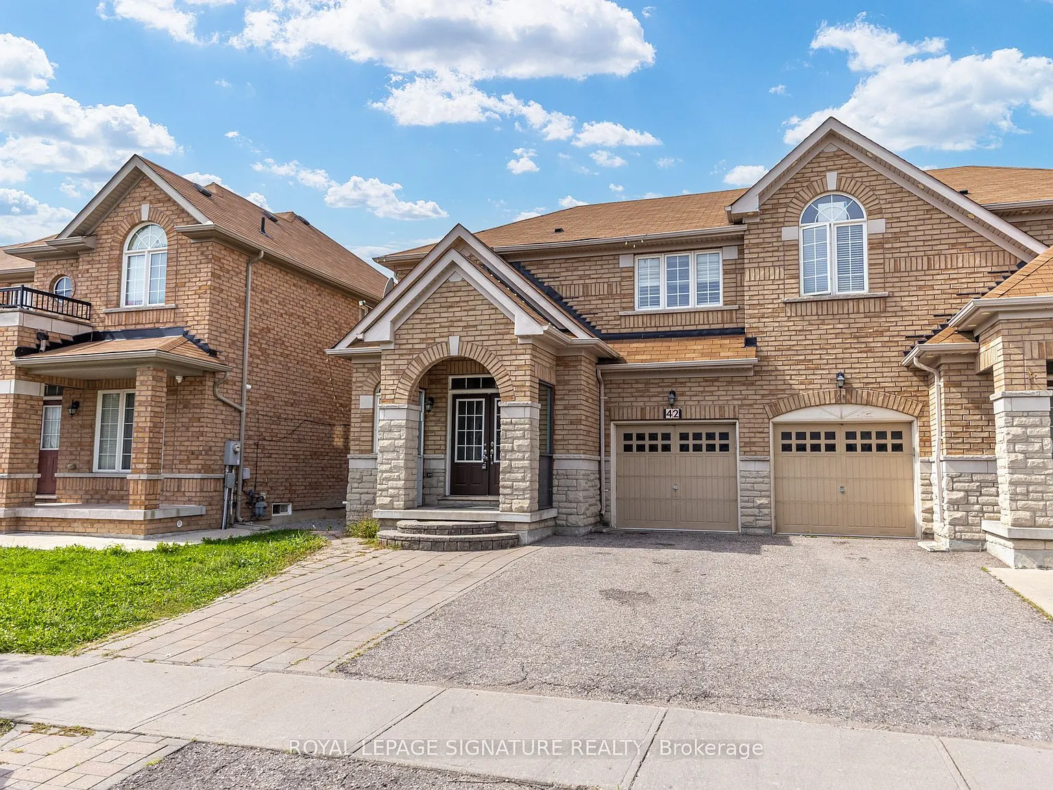 4 bed, $3,050 — Photo 2