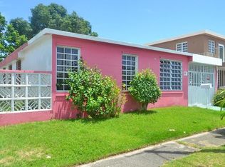 R14 Calle Leila W, Toa Baja, PR 00949