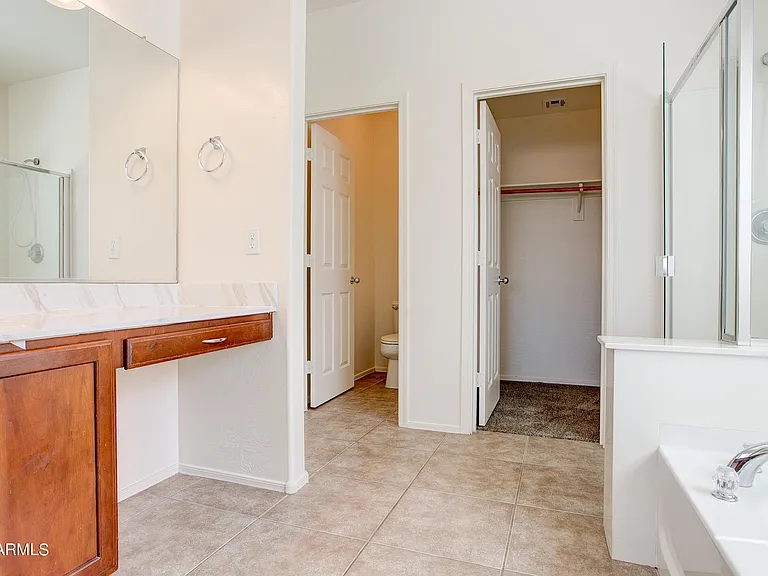 9928 W Chipman Rd — Photo 26