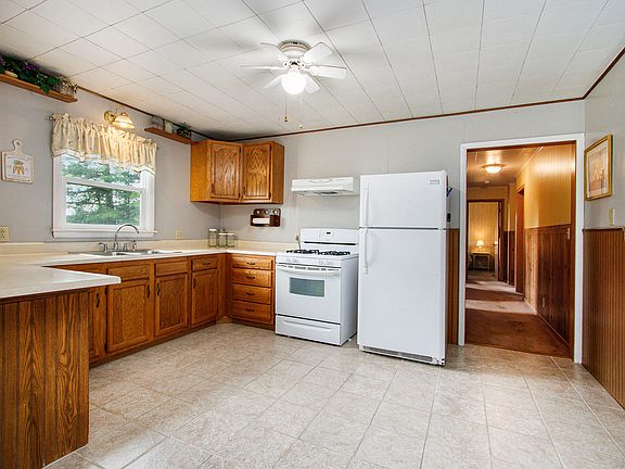 3rd image of 49961 County Road 687