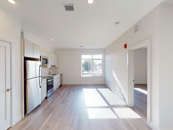 959 Dorchester Ave #304