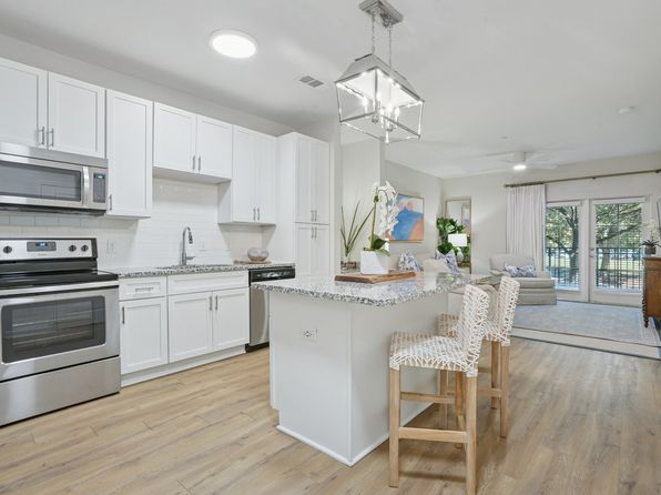 211 River Landing Dr #6158048