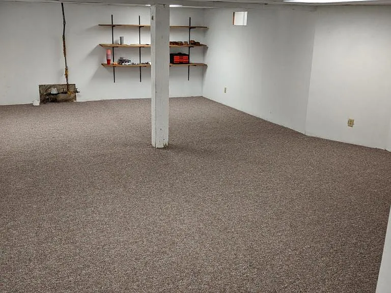 904 Vine St — Photo 29