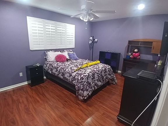 5th image of 2412 Summerlin Dr
