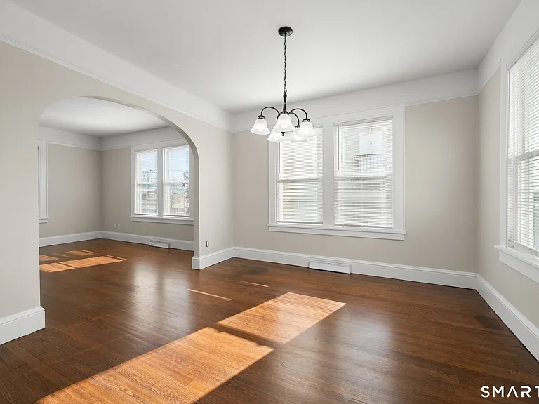 14 Clark Ln — Photo 25