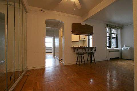 2nd image of 4755 39th Pl APT 5H