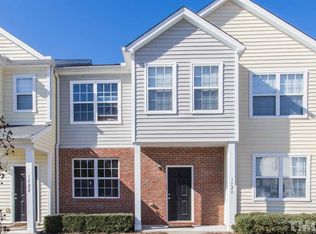 1520 Oxleymare Dr, Raleigh, NC 27610