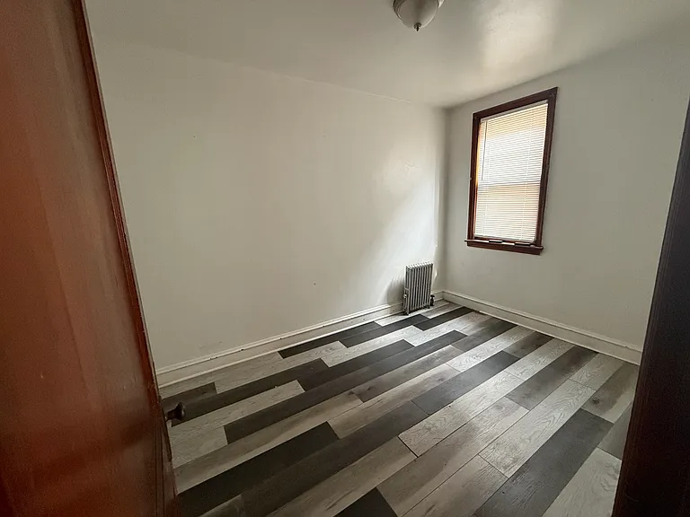 1005 Cedar Ave #1 — Photo 9