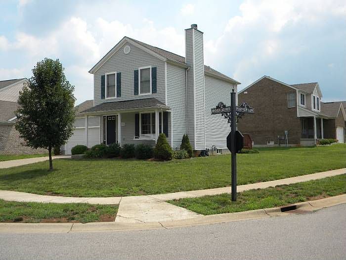 1st image of 4026 Orchard Lake Dr