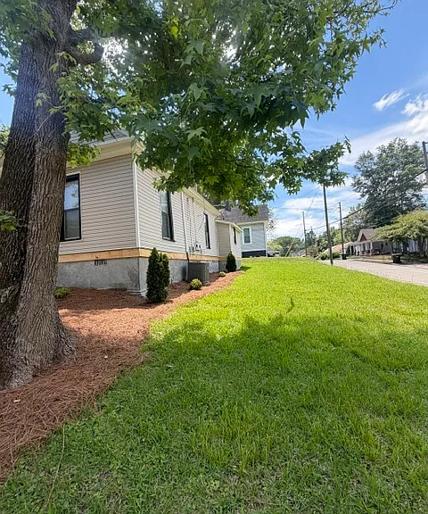 64 Wesley St #A — Photo 3