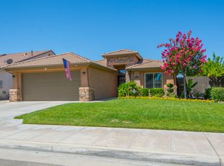 6195 N Vista Ave, Fresno, CA 93722