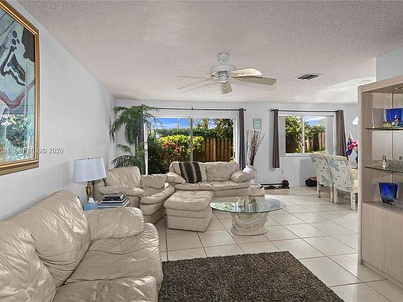 4th image of 11468 NW 50th Ter