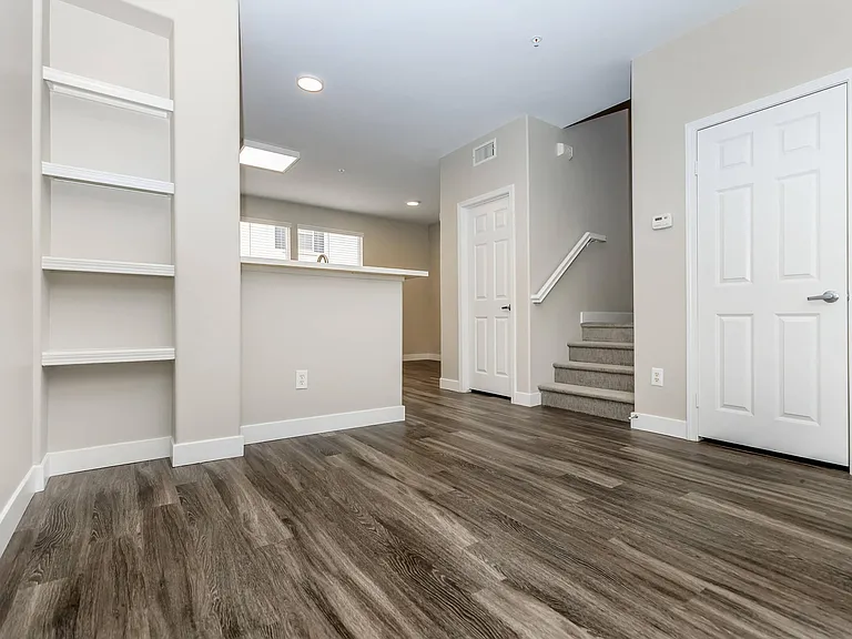 Bellecour Way Apartment Homes — Photo 45