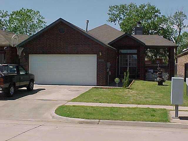 1st image of 2613 S Briarcliff Dr