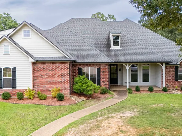 1208 Lesley Ln, Longview, TX 75604