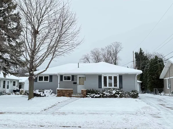 1406 Henry St, Neenah, WI 54956