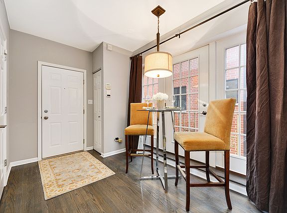 5th image of 2215 N Bissell St APT 2B