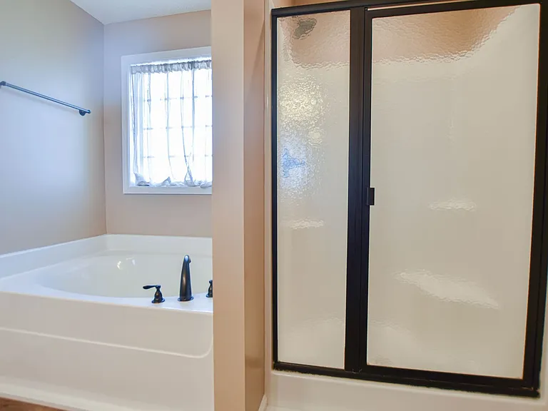 771 Sturdivant Dr — Photo 11