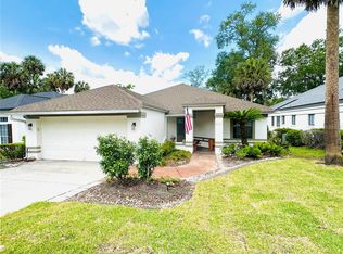 631 Sand Lake Ct, Mount Dora, FL 32757