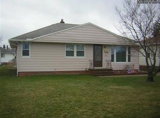 9405 Biddulph Rd, Brooklyn, OH 44144