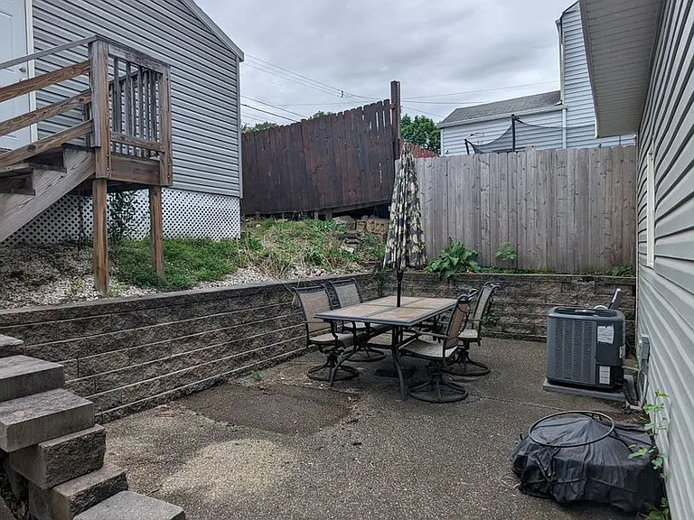 15 Soffel St — Photo 24