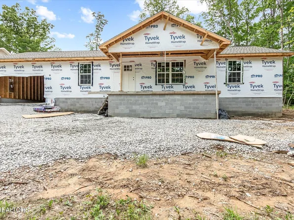 6036 Seneca Trl, Crossville, TN 38572