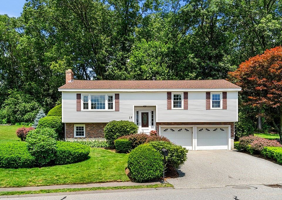 1st image of 17 Winn Valley Dr
