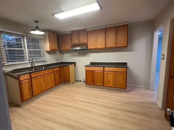 (undisclosed Address), Macon, GA 31217