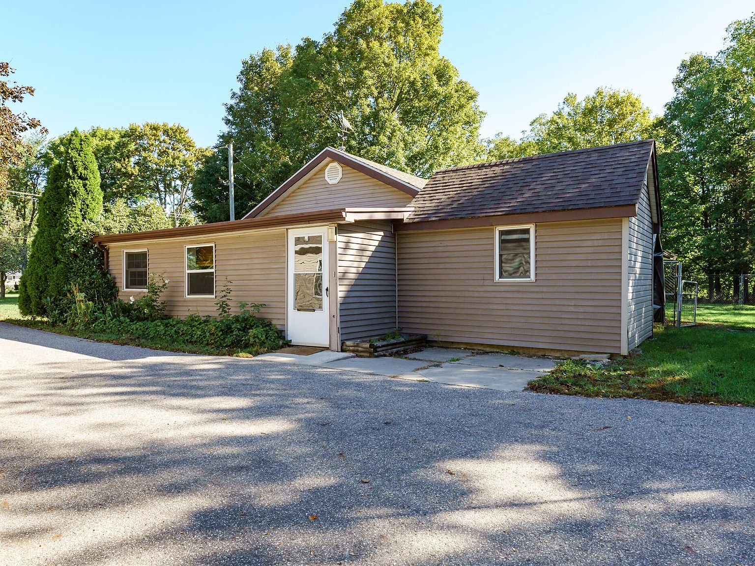 5280 E V Ave, Vicksburg, MI 49097 Zillow