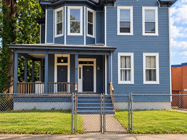27 Pine St #B, Petersburg, VA 23803