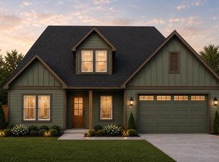 614 Austin St, West Columbia, TX 77486