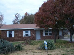 1410 Lockwood Dr, Corning, AR 72422