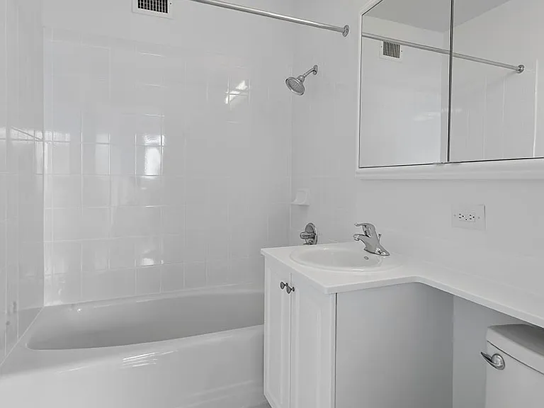 254 E 68th St #11E — Photo 9