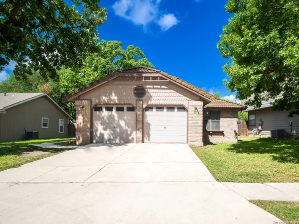 5619 Sunup Dr, San Antonio, TX 78233